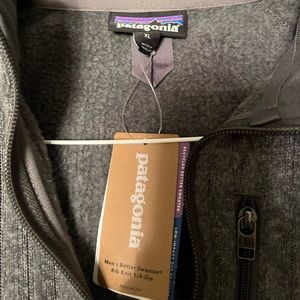 Patagonia- NWT xtra large men’s ribbed pullover